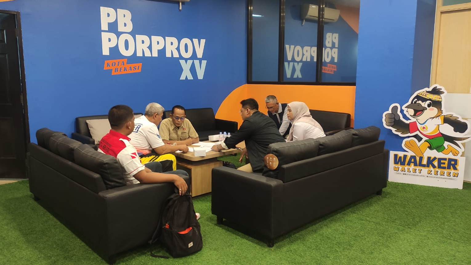 Suasana briefing panpel dan TD sebelum Desk Meeting