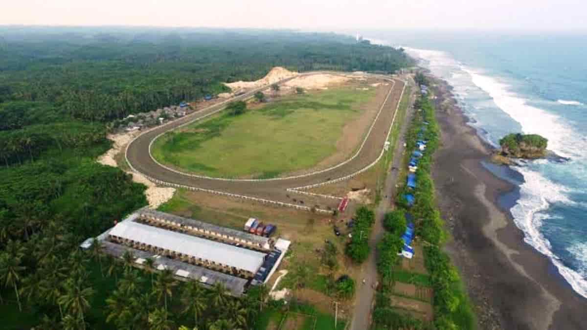 Pacuan Kuda Legok Jawa