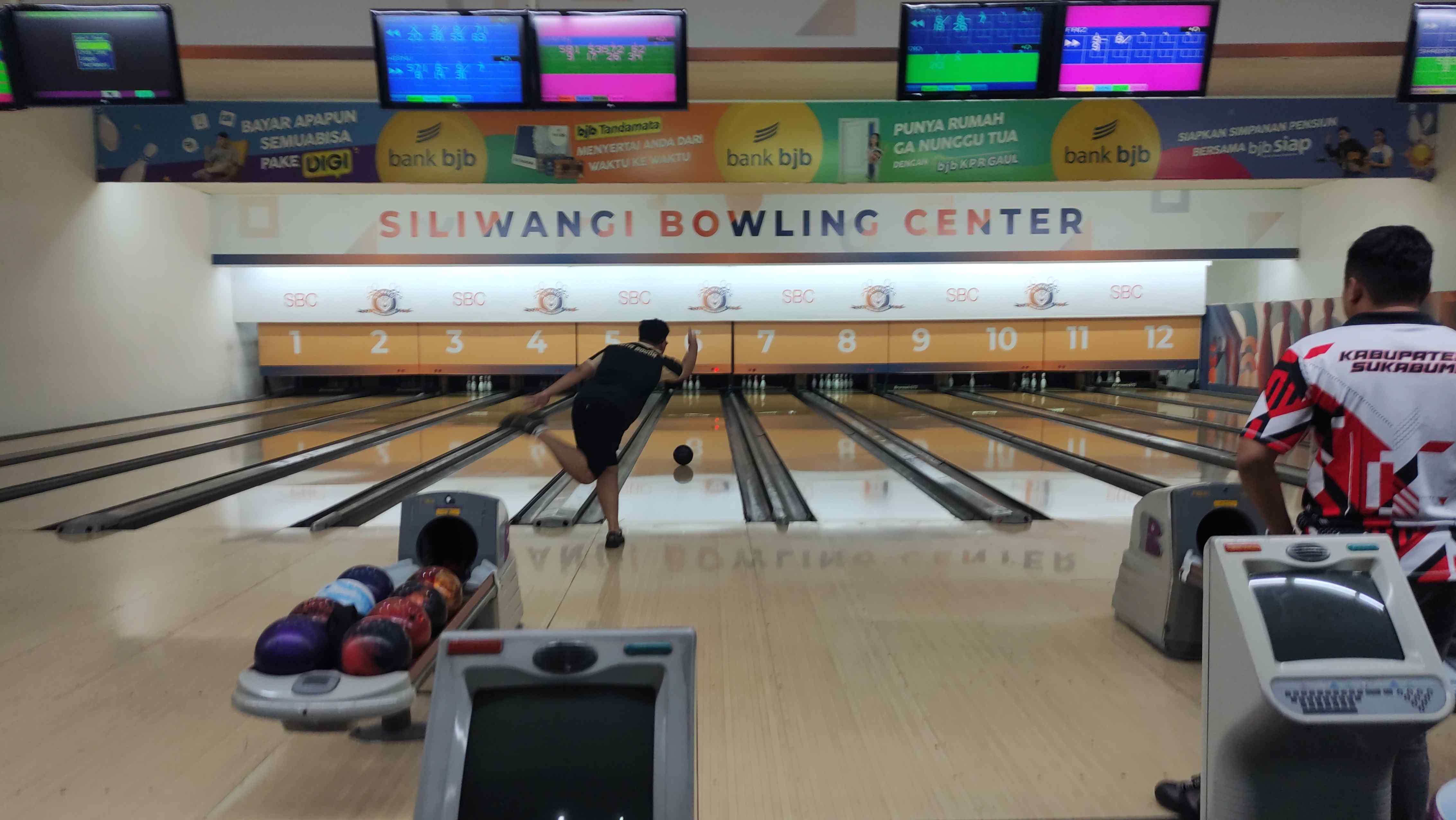 Bowling